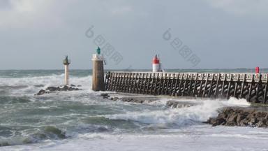 海洋风暴天气巨大的波比亚里茨法国